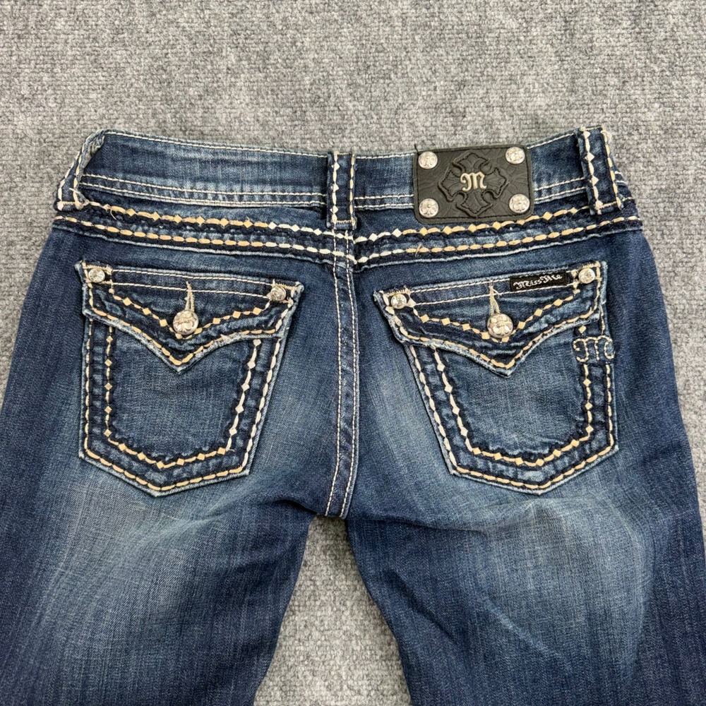 Miss Me Jeans Womens 27 (Fits 30x31) Dark Wash Skinny Buckle Flap Pocket Denim - Picture 2 of 16